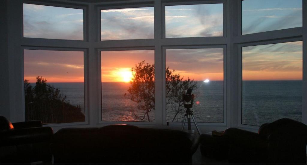 Cliffside Bed & Breakfast Culloden Exteriör bild